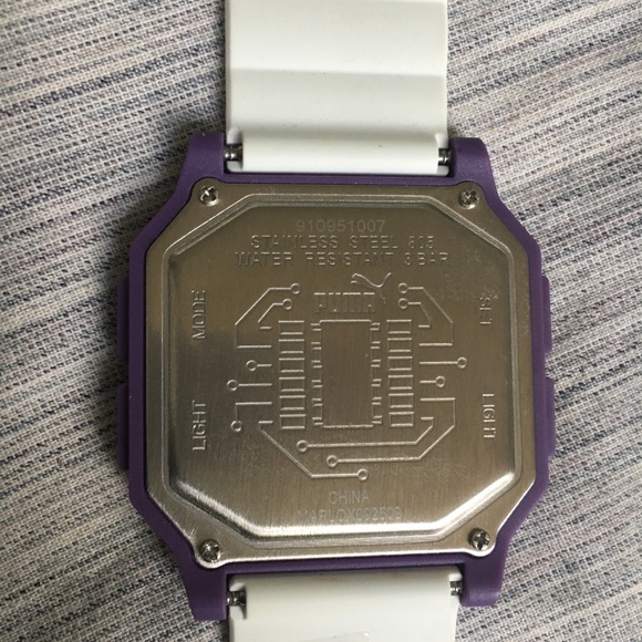 Puma Retro Watch - Picture 2 of 6